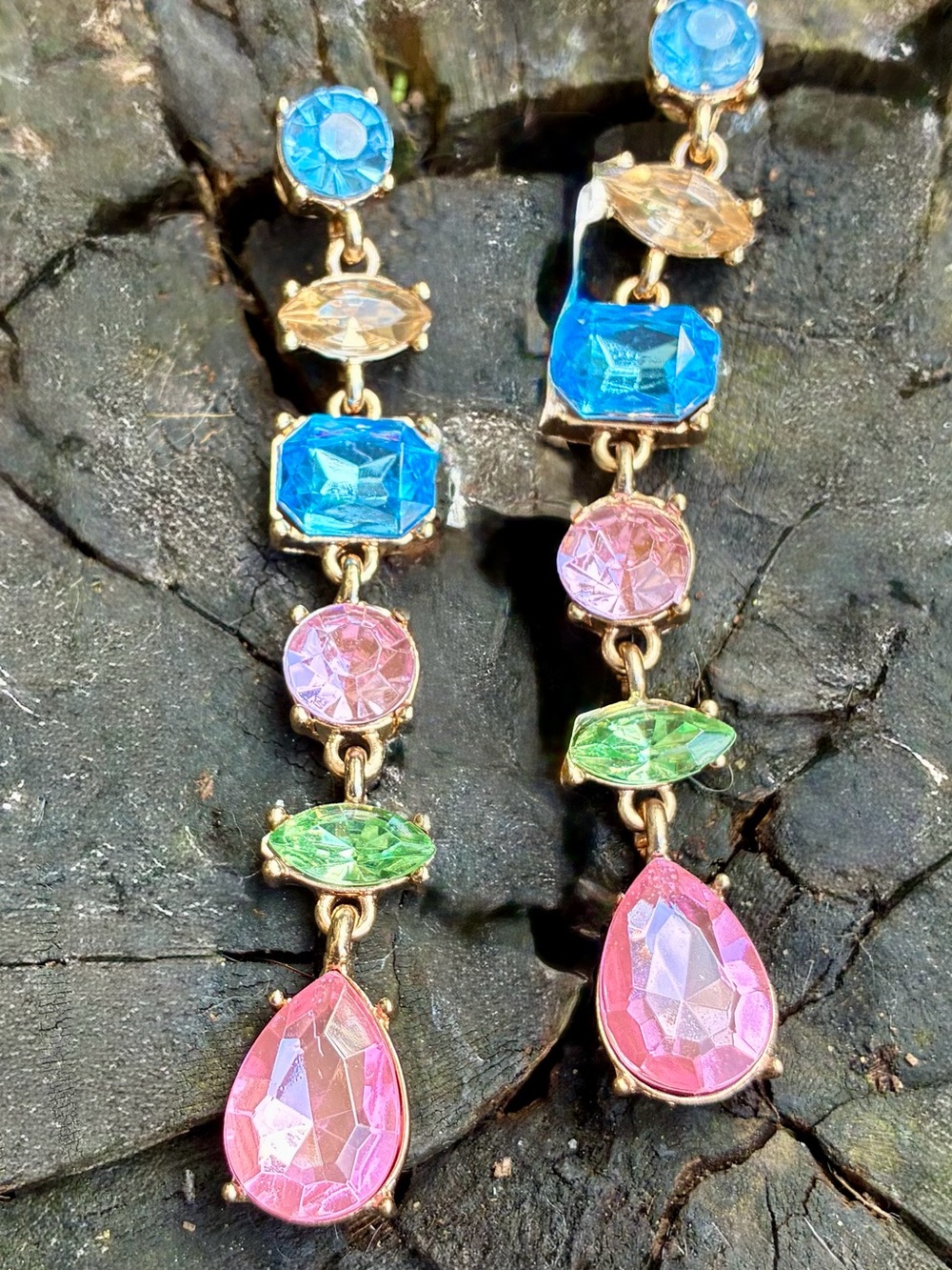 🌈 Multicolor Drop Crystal Dangle Earrings - Pink, Blue, Green, Yellow